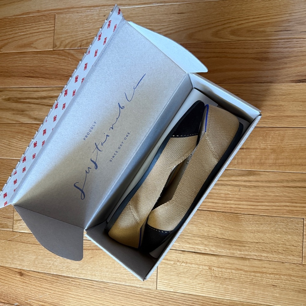 Rothy's Women's Black and Tan Flats - Picture 4 of 5